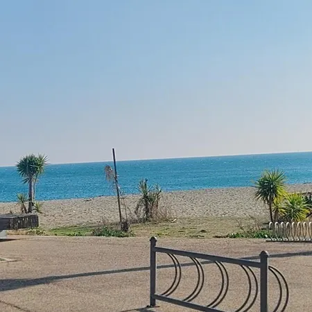 Casetta Sul Mare Tatil Evi
