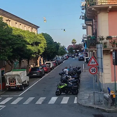 Casetta Sul Mare Feriehus *