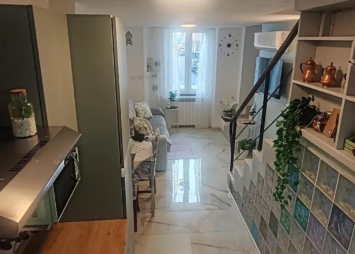 Casetta Sul Mare Savona